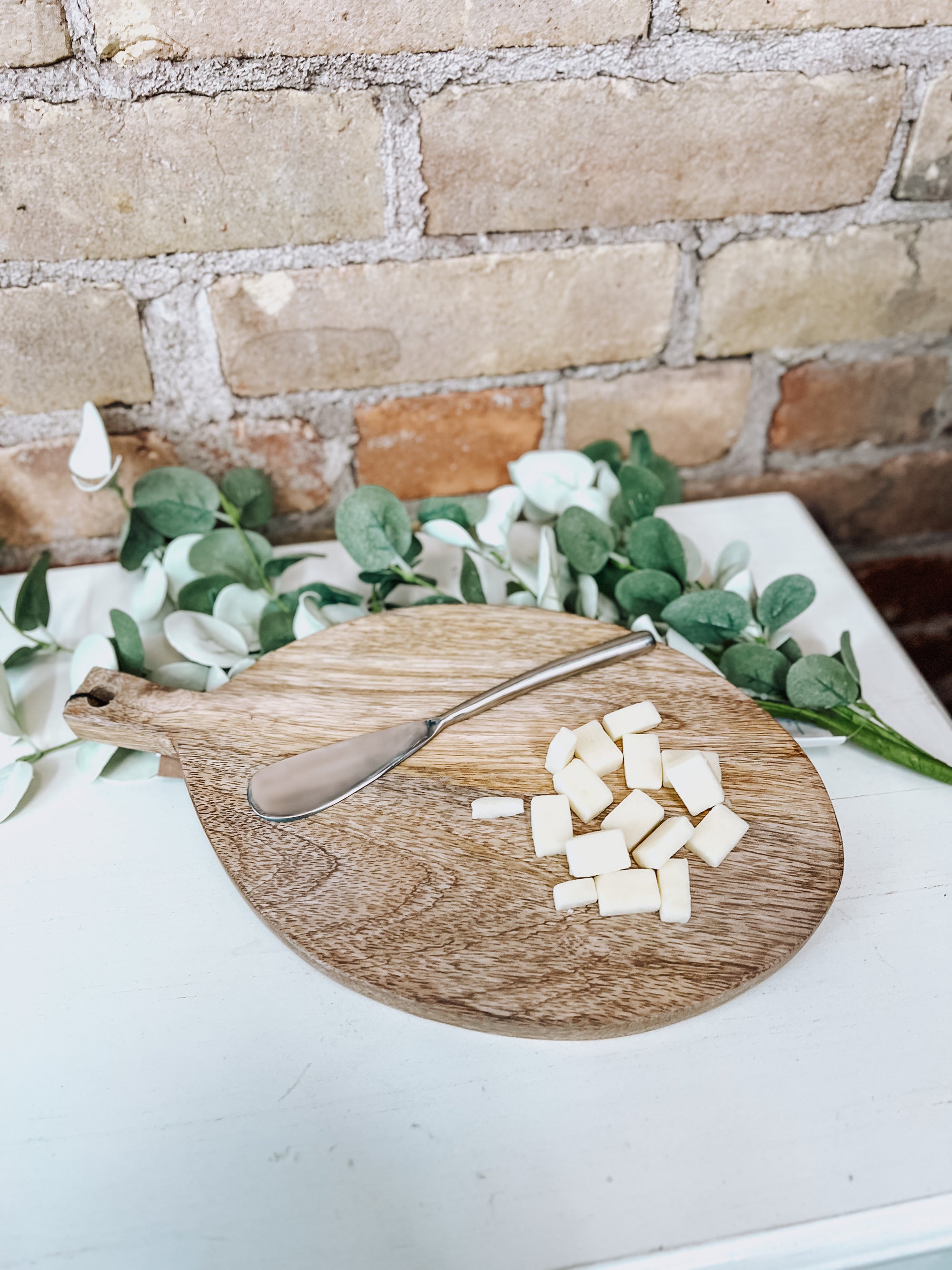 Mini Cheese Board with Spreader